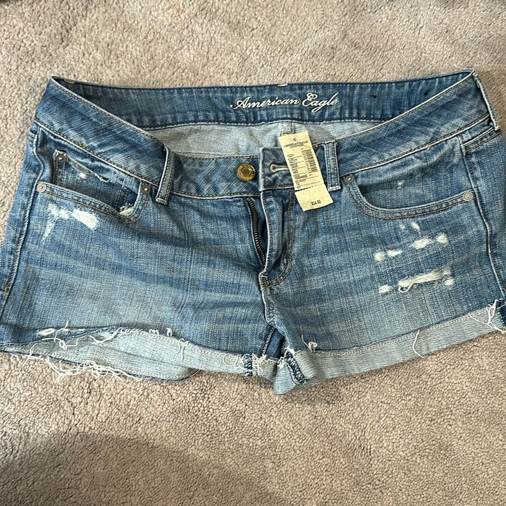 Never worn American eagle shorts
